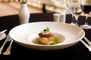 FINE DINE