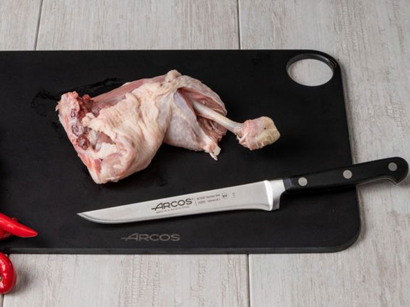 Serie Cuchillos Ópera