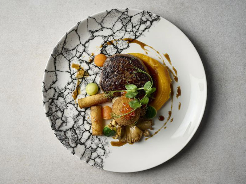 Kintsugi Accents Quartz Black