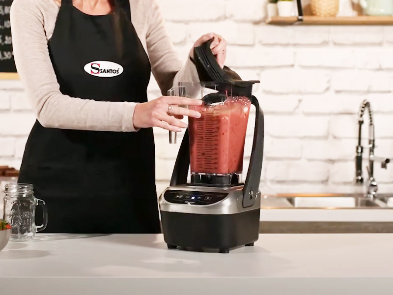 Licuadora compacta 66