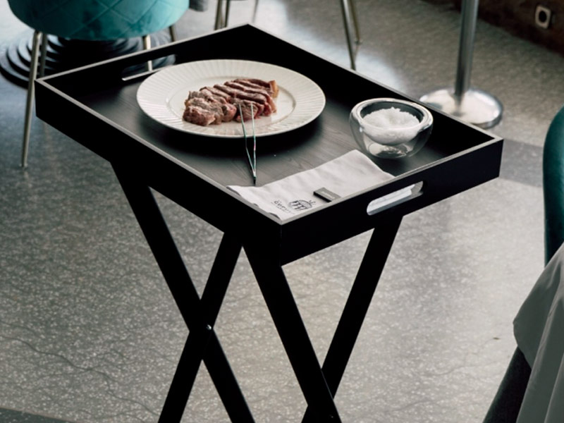 Bandeja room service