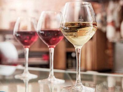 Cabernet Vinos Jóvenes