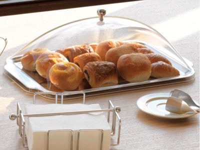 Bandeja rectangular con campana
