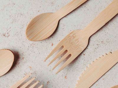 Cubiertos de madera