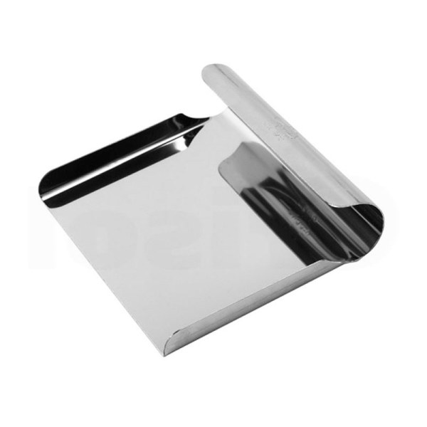 Pala recogeverduras con bordes