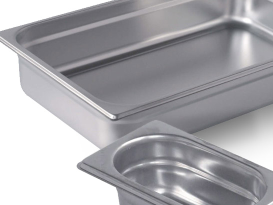<a href='/catalogo/transporte_y_almacenaje/cubetas_gn_inox/cubeta_gastronorm_inox/2949.html'>Cubetas Gastronorm</a> de acero inoxidable.