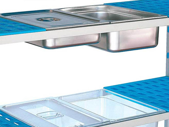 <a href='/catalogo/transporte_y_almacenaje/estanterias_y_complementos/estanteria_modular/954.html'>Estantería modular</a> con cubetas Gastronorm.